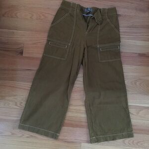 Capri pants